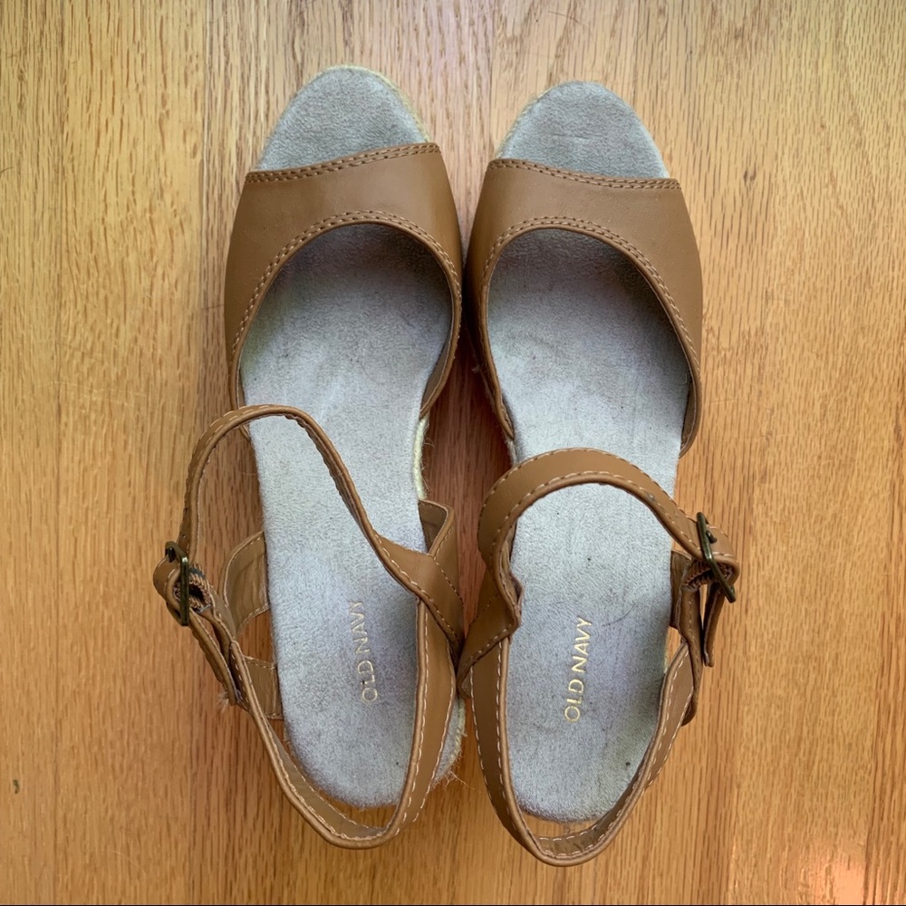 Old Navy Wedge Sandals, Size 8
